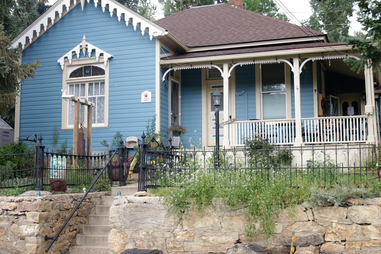 Skye Cottage Bed & Breakfast Central  City Exterior photo